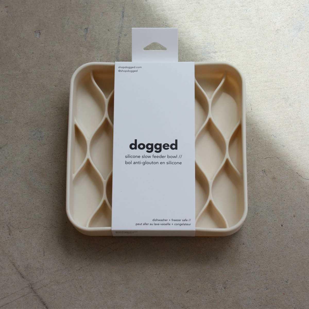 Argyle Slow Feeder - Creme