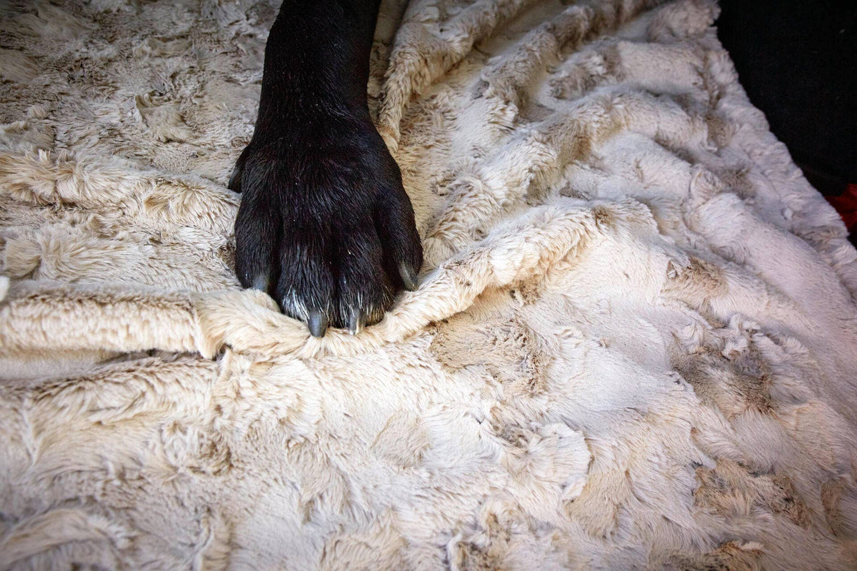 COZY BEIGE - Webpelz-Decke